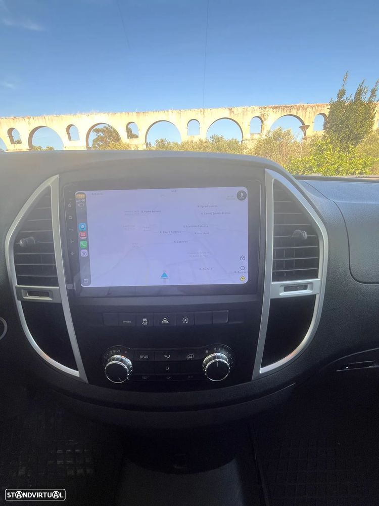 Mercedes-Benz Vito Tourer Longa Aut. PRO — fotografia 9