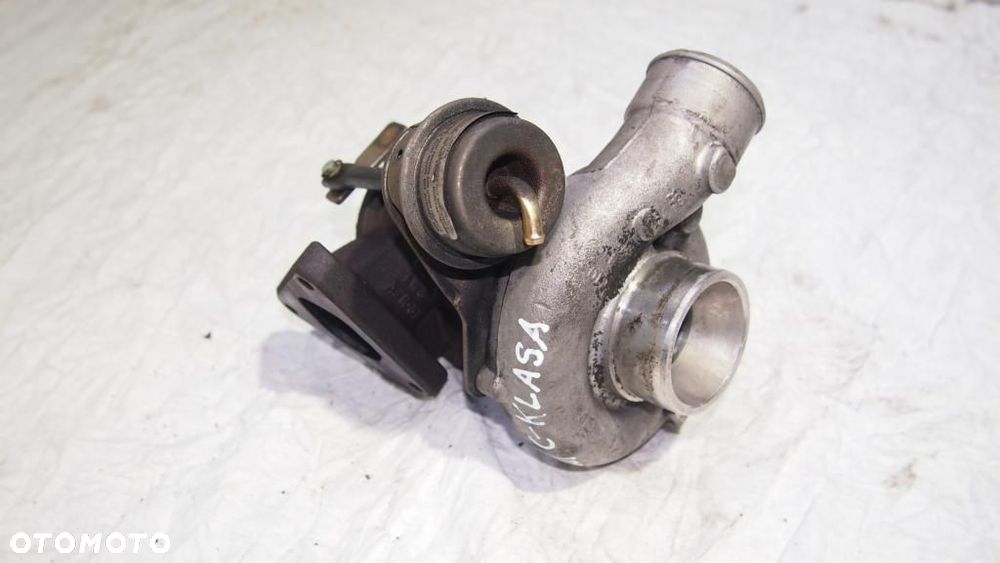 turbosprezarka mercedes a6110960099 w202 2.2cdi - 1