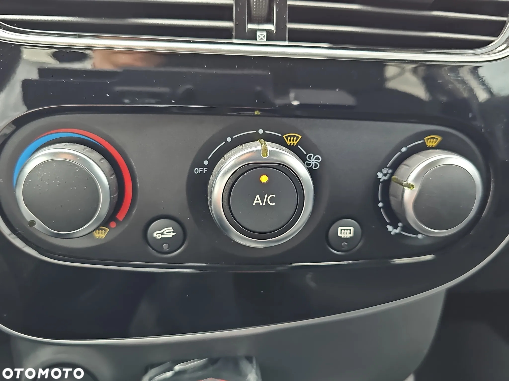 Renault Clio 1.5 dCi Energy Limited 2018 - 23