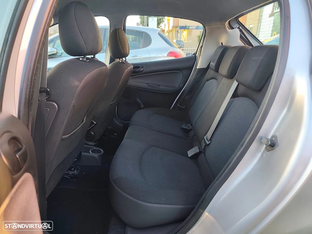 Peugeot 206+ 1.1 Trendy - 11