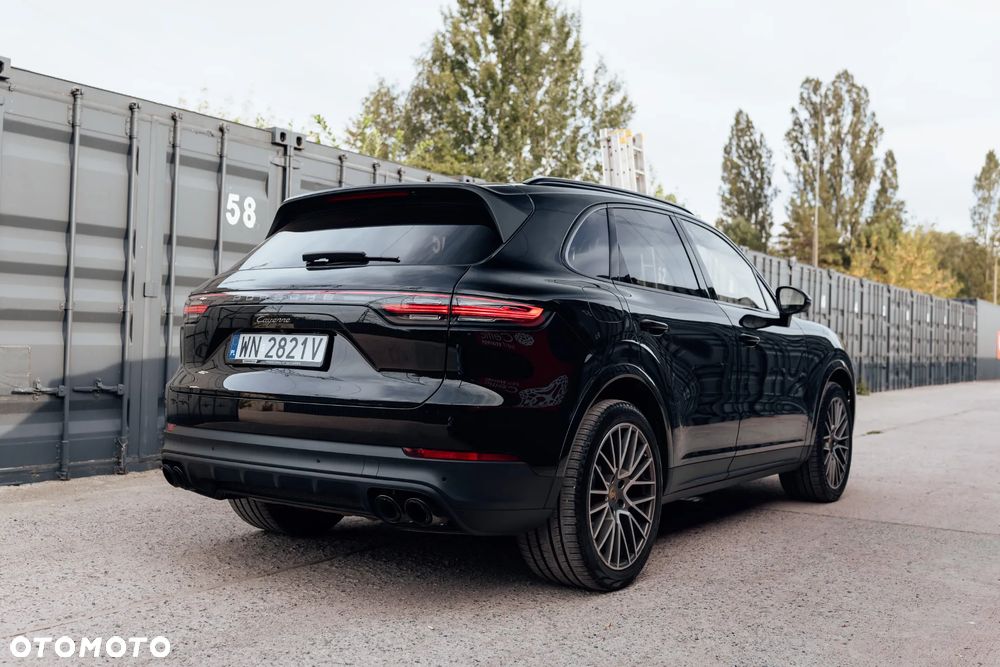Porsche Cayenne Platinum Edition - 6