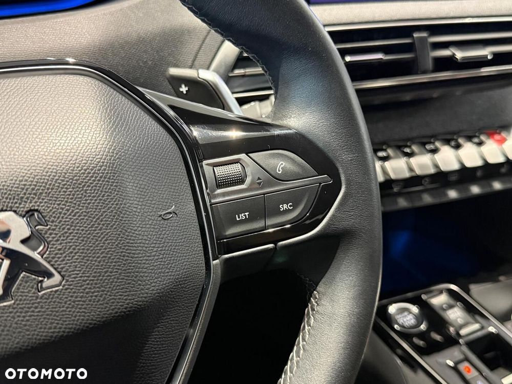 Peugeot 3008 1.2 PureTech GPF Allure S&S EAT8 - 29