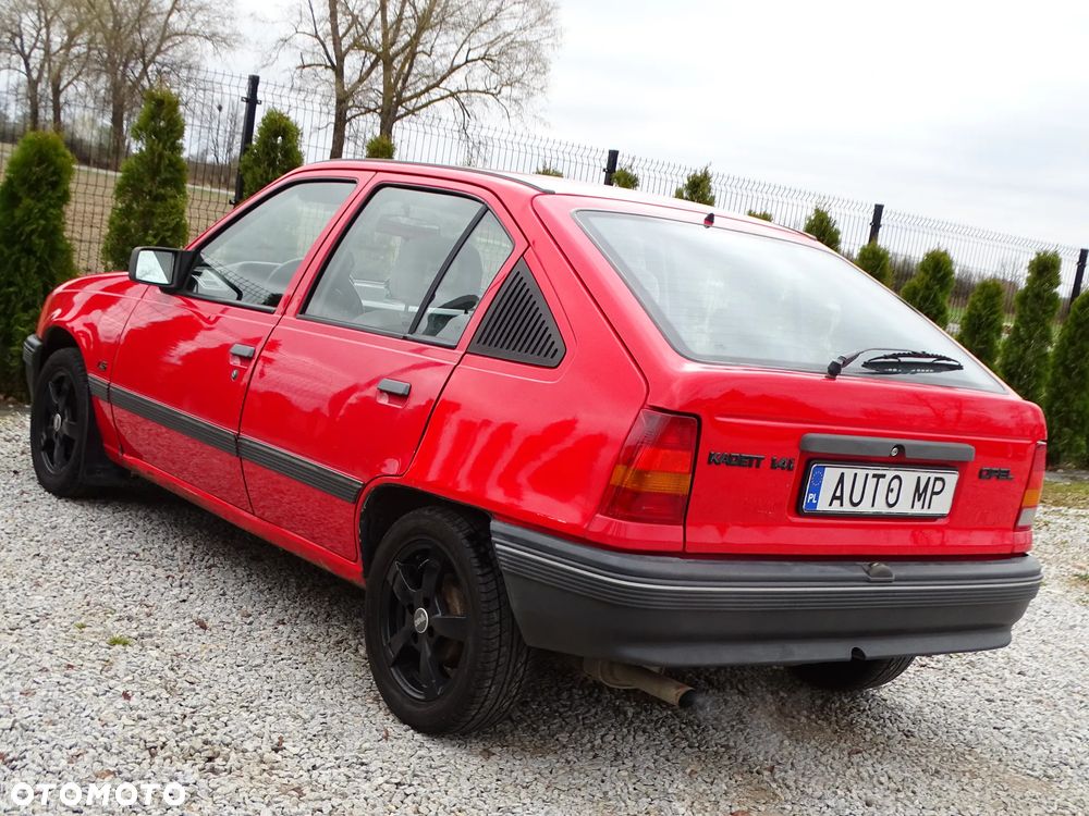Opel Kadett 1.4 LS - 4