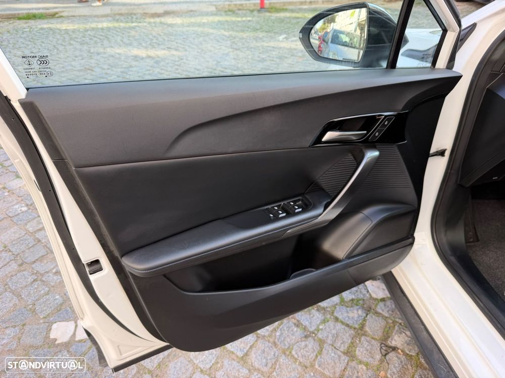 MG MG4 51 kWh Standard - 9