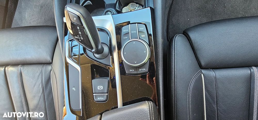 BMW Seria 5 520d Aut. - 6