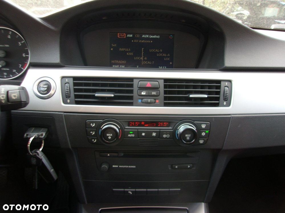 BMW Seria 3 - 18