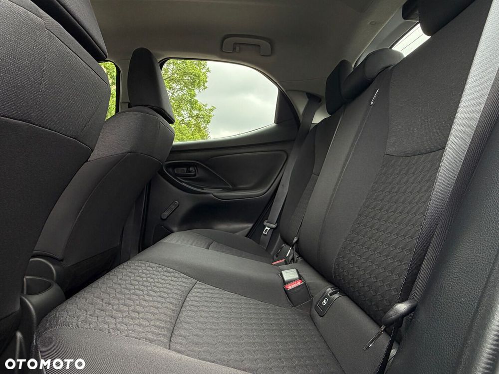 Toyota Yaris 1.5 Comfort CVT - 26