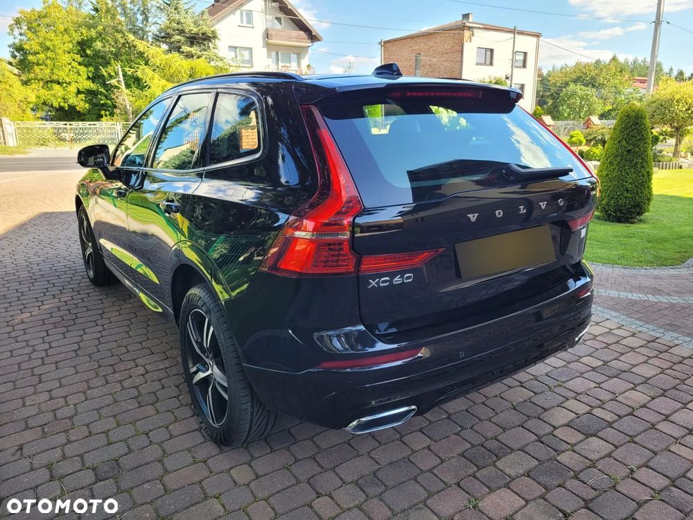 Volvo XC 60 T6 AWD Recharge Geartronic RDesign - 8