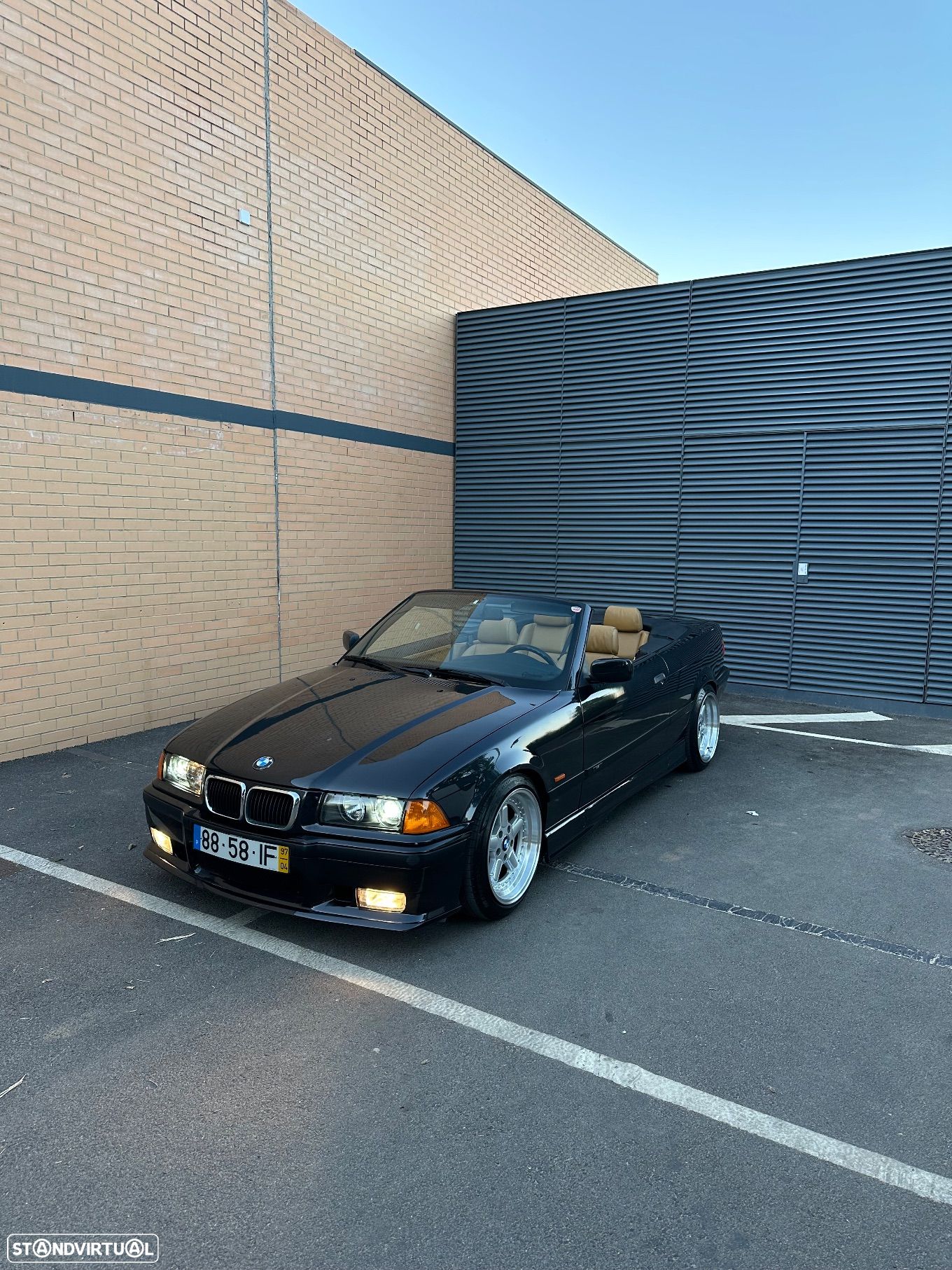BMW 318 i Cabriolet - 1