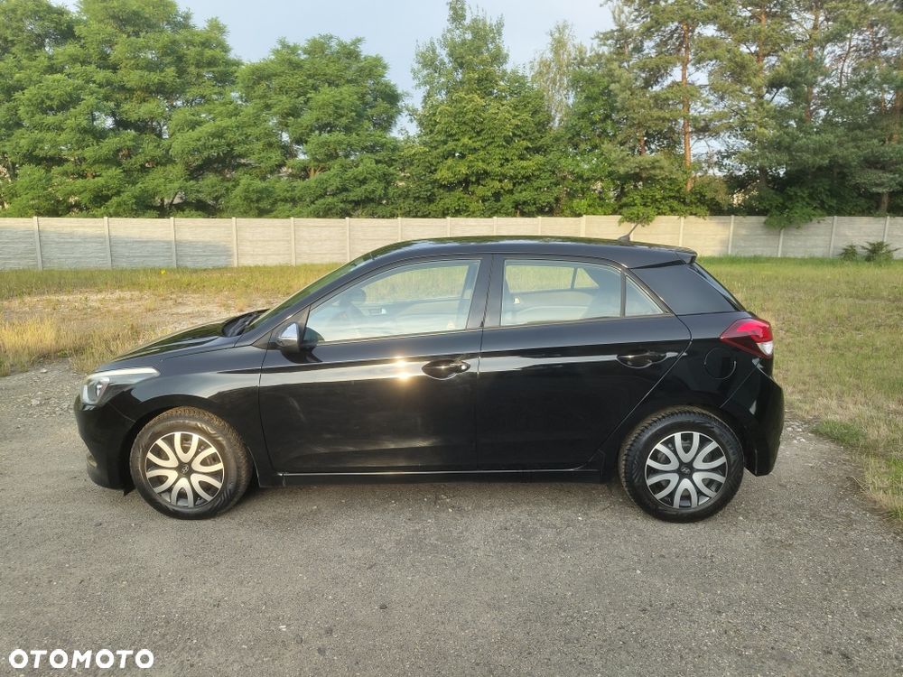 Hyundai i20 - 3