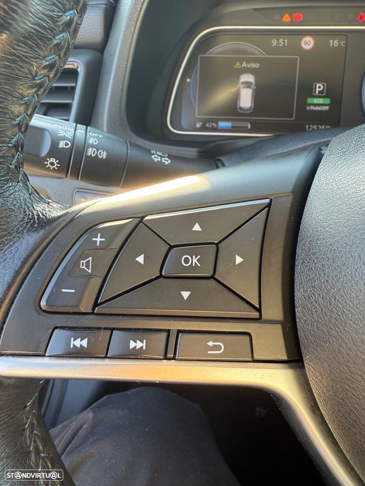 Nissan Leaf N-Connecta - 17