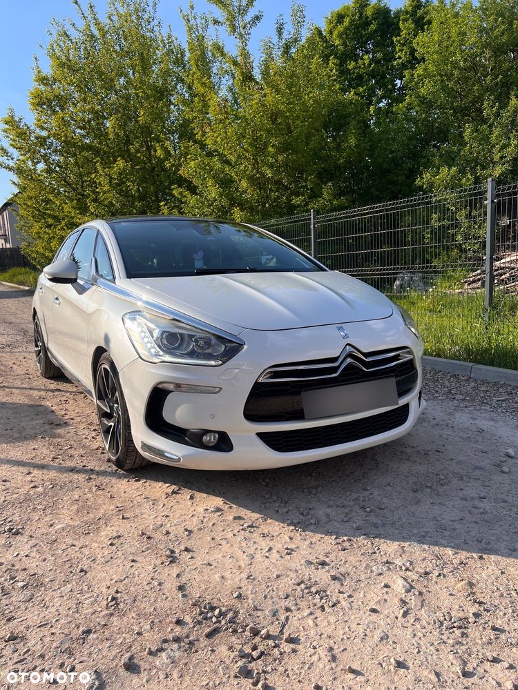 Citroën DS5 2.0 HDi Pure Pearl - 2