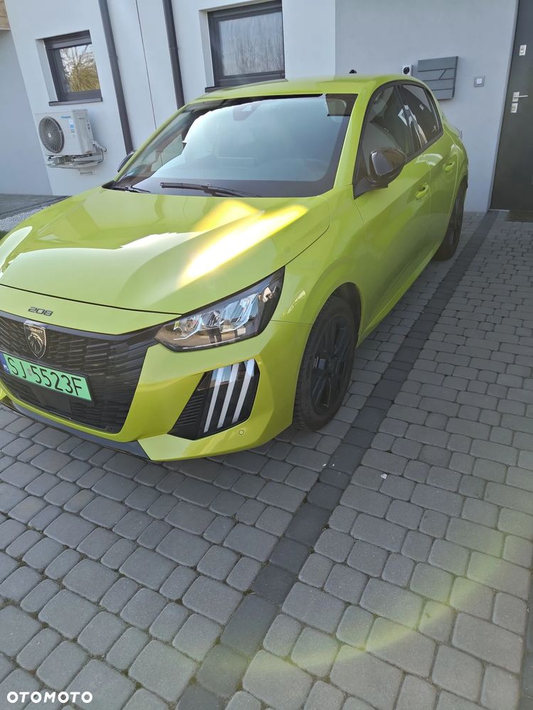 Peugeot 208 Elektromotor 136 Allure - 2