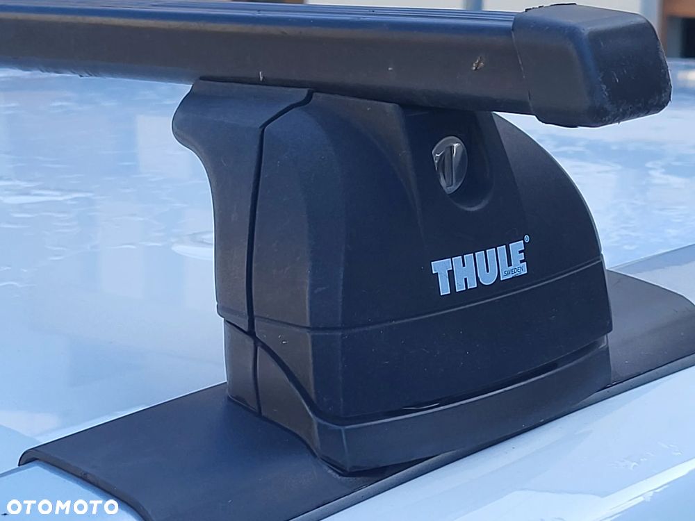 Toyota Avensis 2.0 D-4D Premium - 12