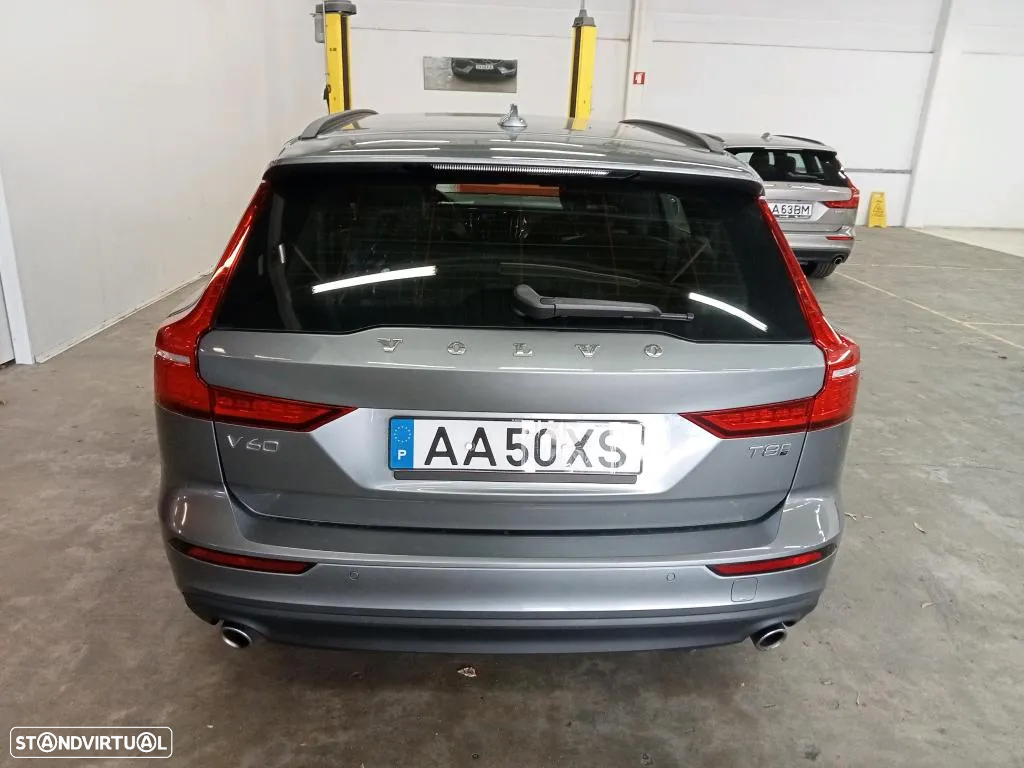 Volvo V60 2.0 T8 AWD TE Momentum - 6