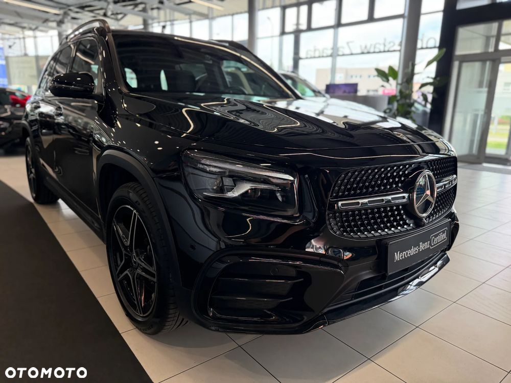 Mercedes-Benz GLB 200 mHEV AMG Line 7G-DCT - 10