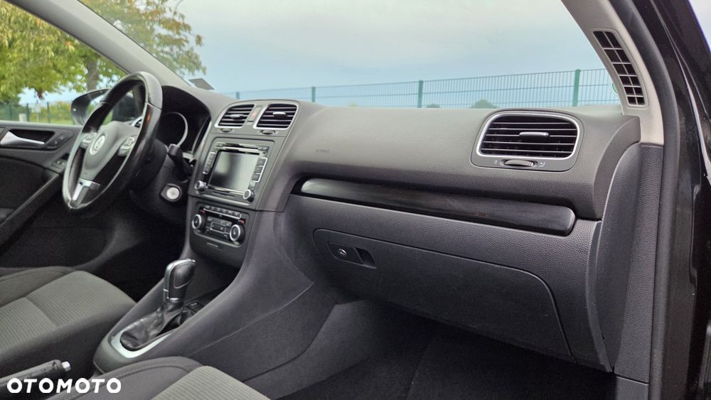 Volkswagen Golf 1.4 TSI Highline DSG - 11
