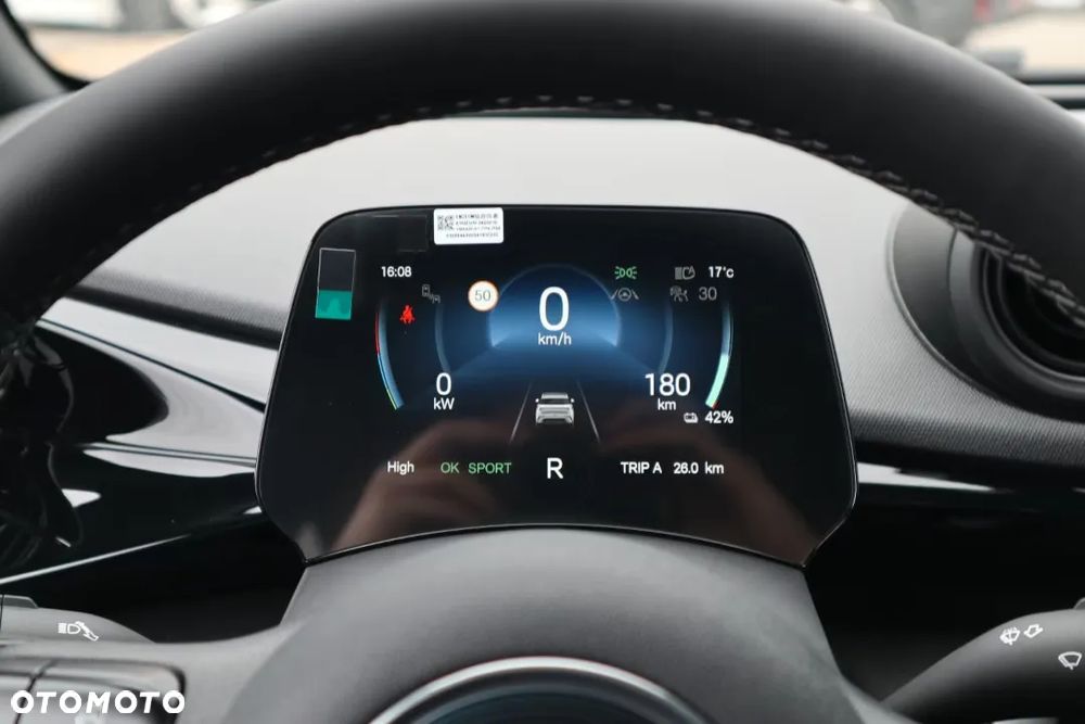 BYD Dolphin Comfort - 12