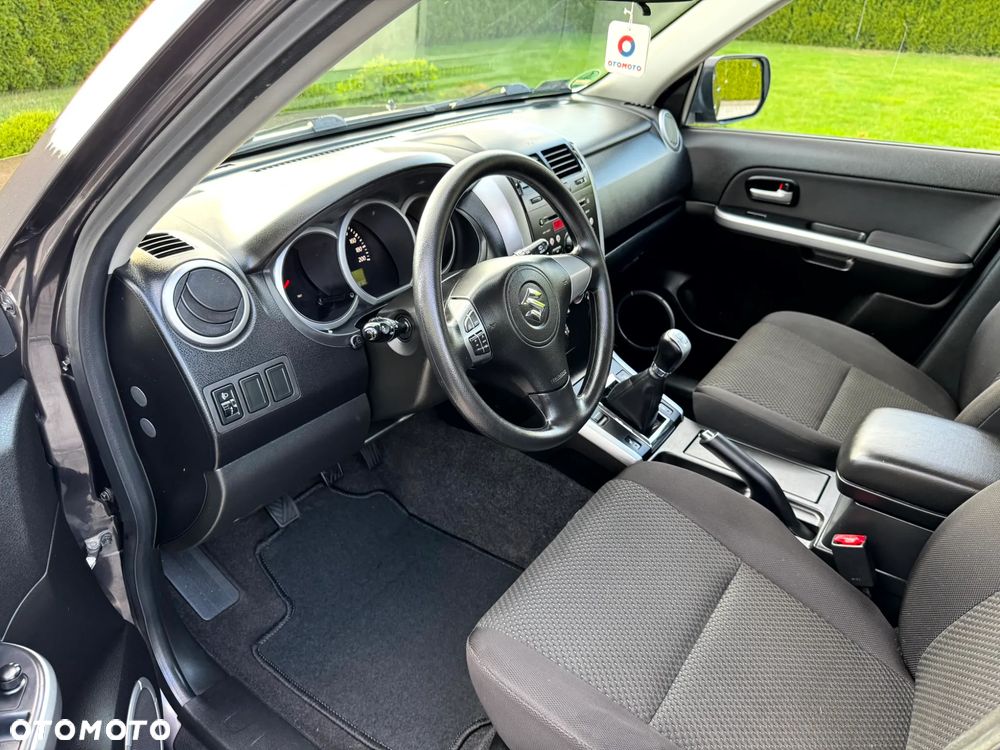 Suzuki Grand Vitara - 9