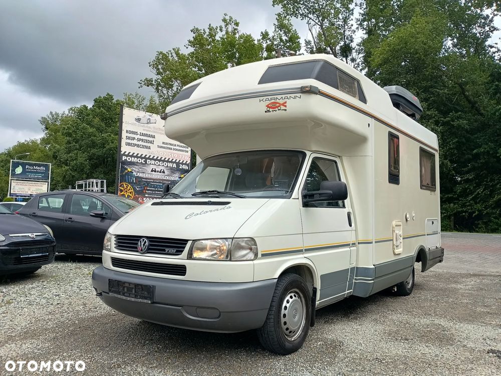 Volkswagen Transporter - 1