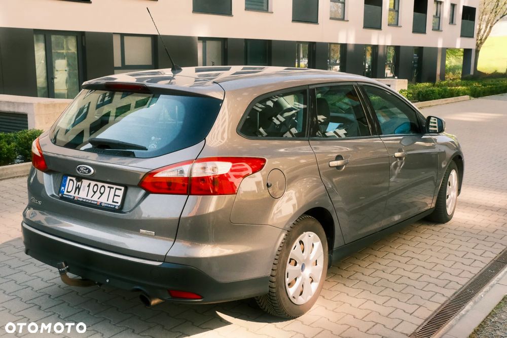 Ford Focus 1.6 EcoBoost Trend - 8