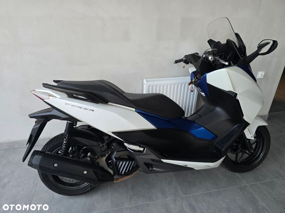 Honda NSS - 31