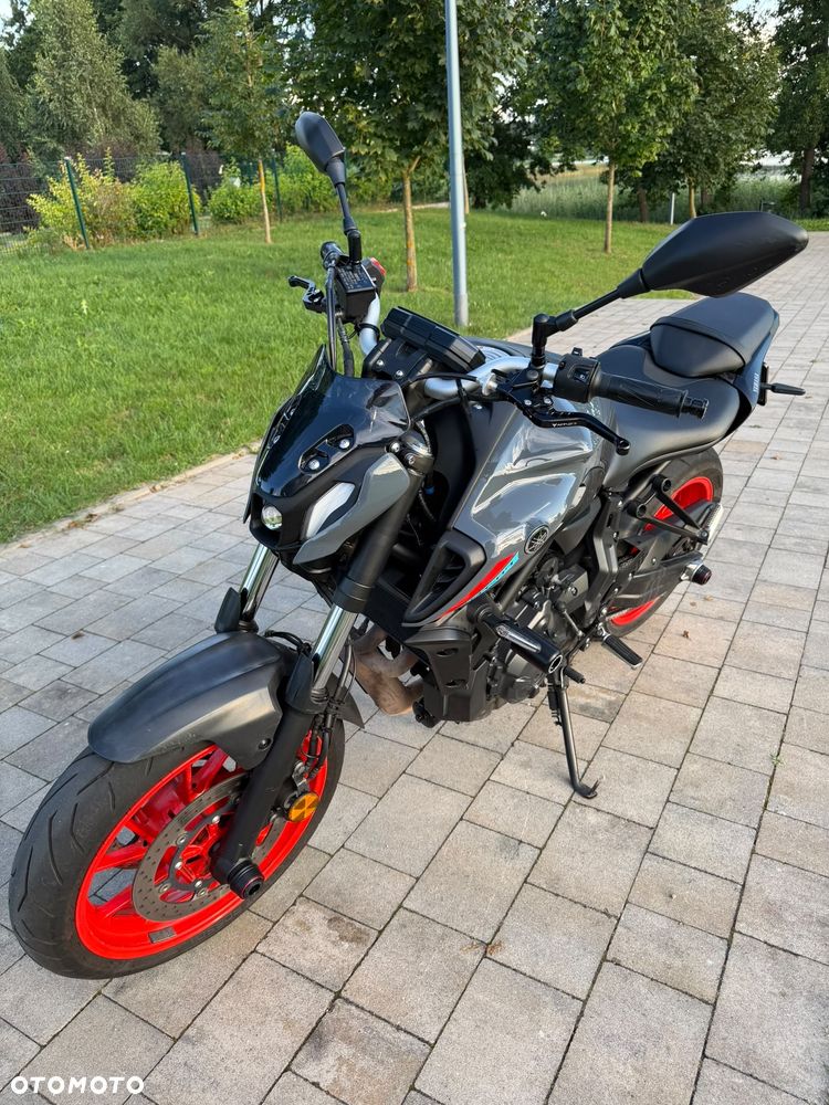 Yamaha MT - 12