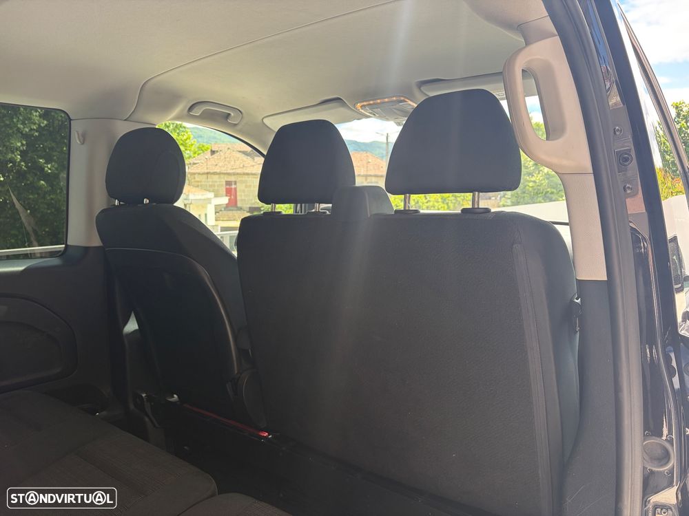 Mercedes-Benz Vito Tourer Extra-Longa Aut. PRO - 30