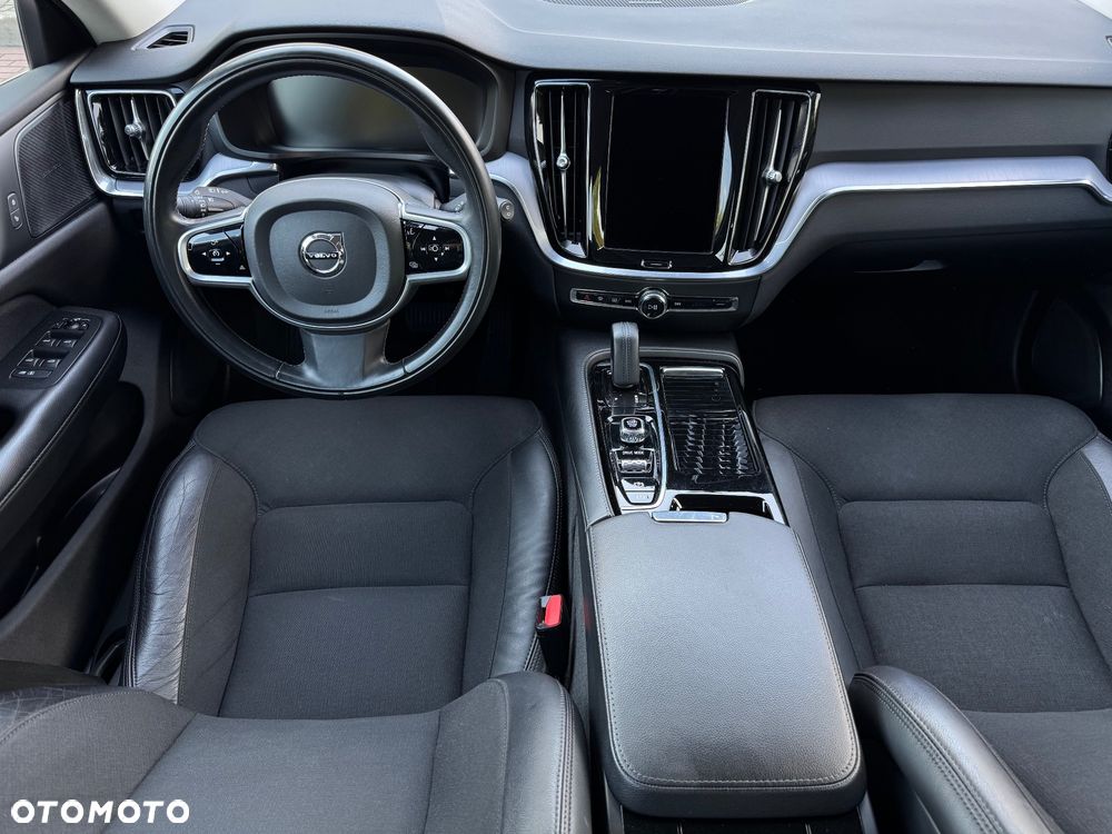 Volvo V60 T6 AWD Recharge Geartronic Inscription - 17
