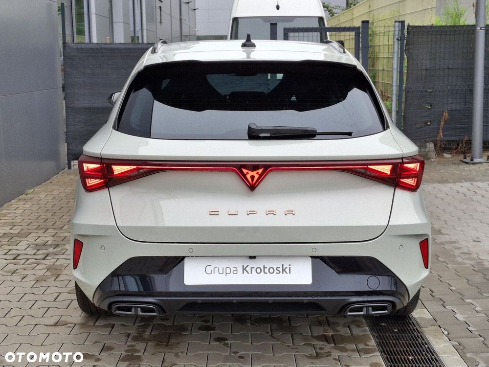 Cupra Leon Sportstourer 2.0 TSI 4Drive DSG - 7