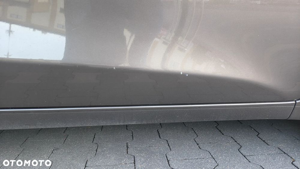 Kia Ceed - 10