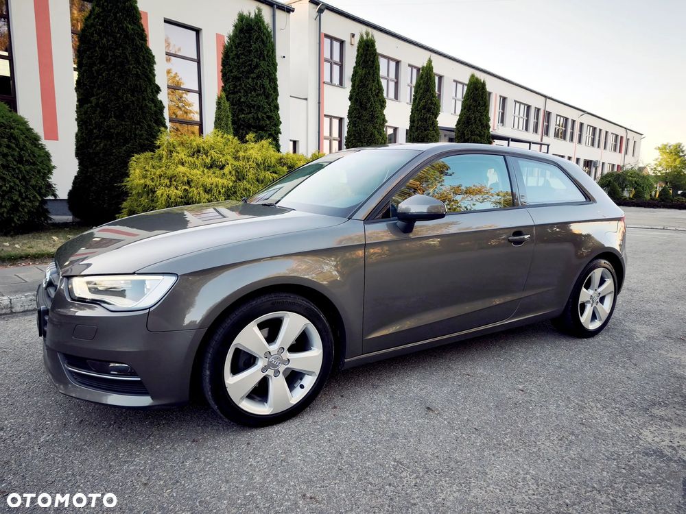 Audi A3 3-drzwiowe 1.4 TFSI Ambiente - 3