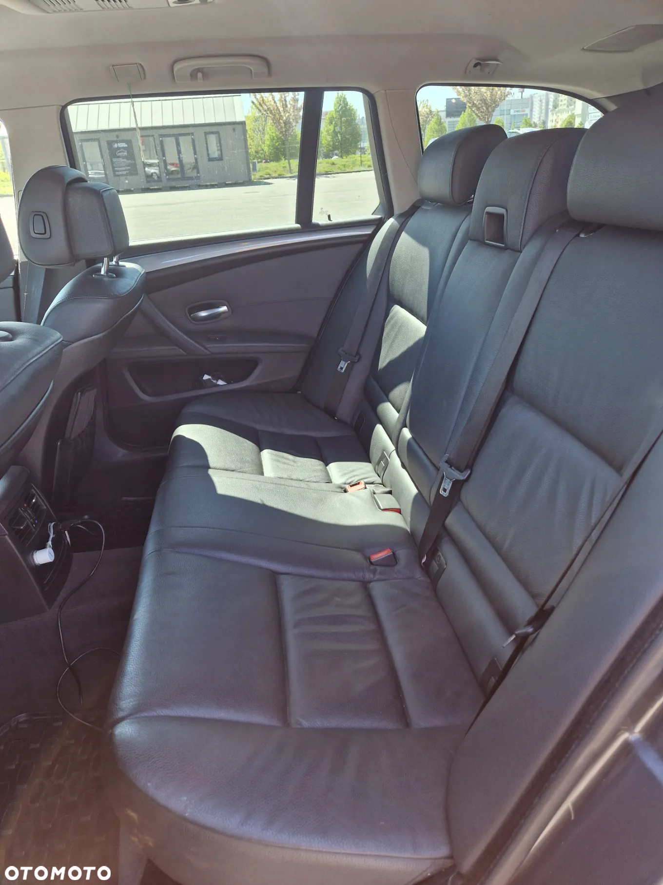 BMW Seria 5 520i - 8