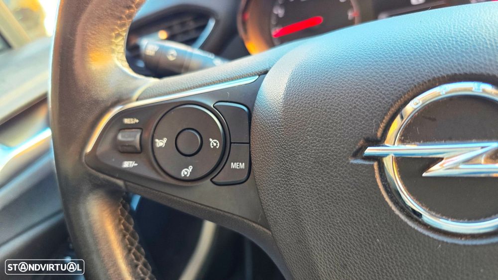 Opel Crossland 1.5 D Business - 8