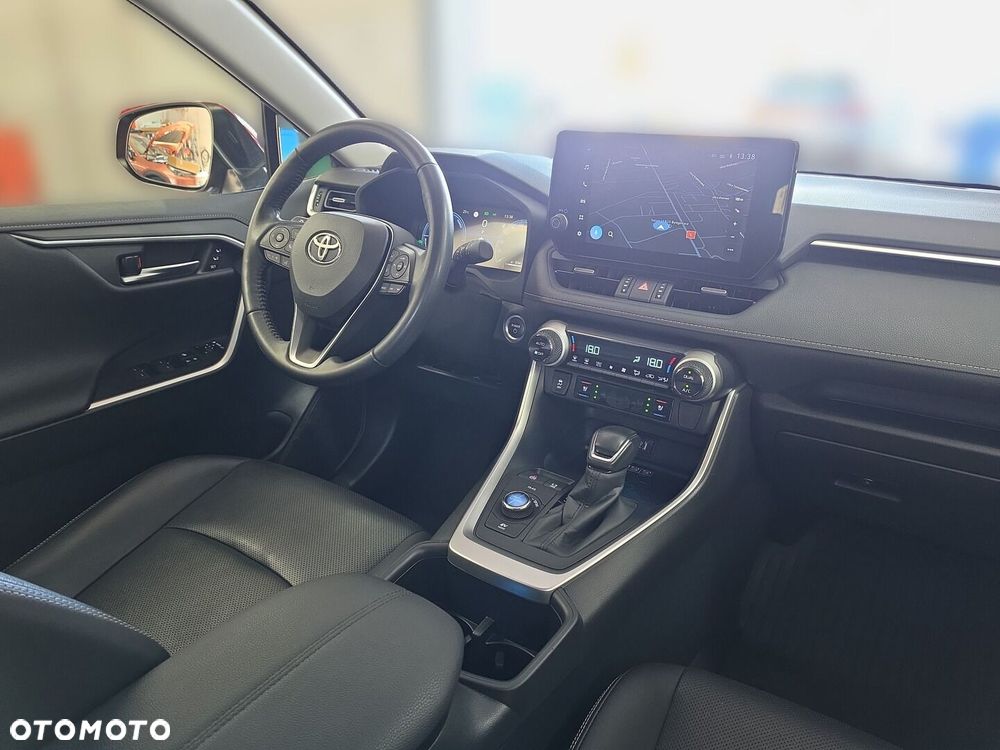 Toyota RAV4 - 24