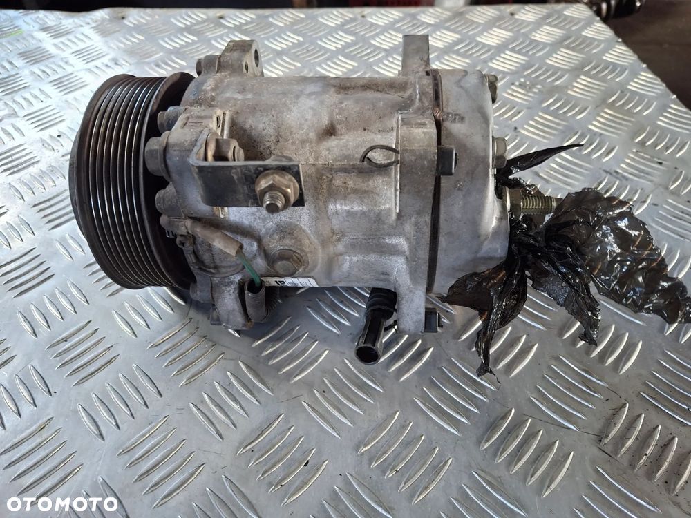 SPRĘŻARKA KLIMATYAZJI DAF LF 220 EURO 6 PX-7 - 4