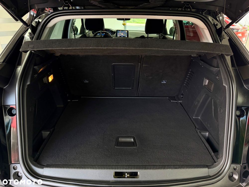 Peugeot 3008 1.6 BlueHDi Allure S&S - 24