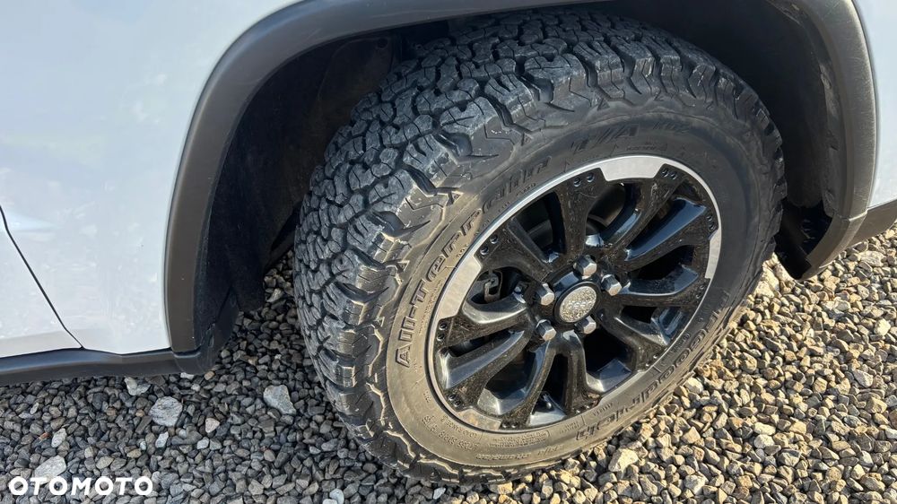 Jeep Grand Cherokee 3.0 CRD Laredo - 17