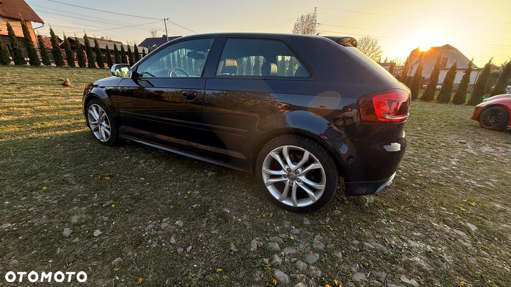 Audi S3 2.0T FSI Quattro - 4