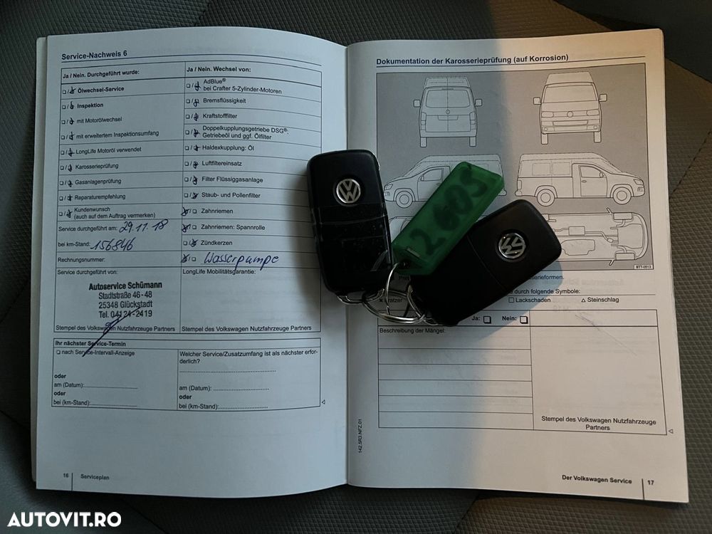 Volkswagen Caravelle - 28