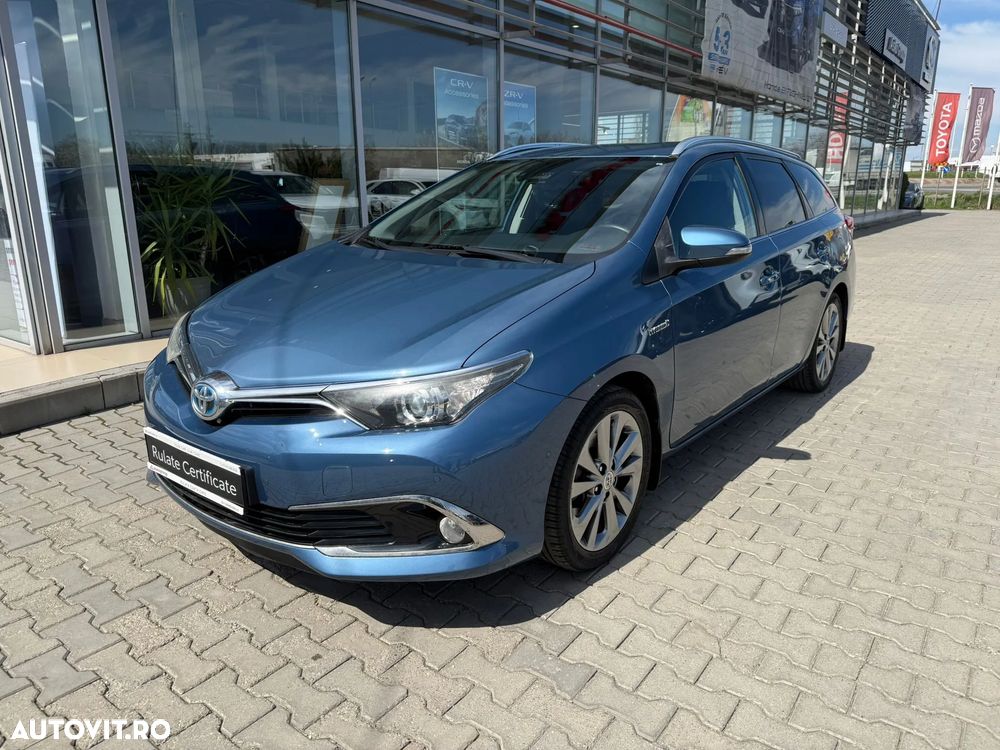 Toyota Auris - 2