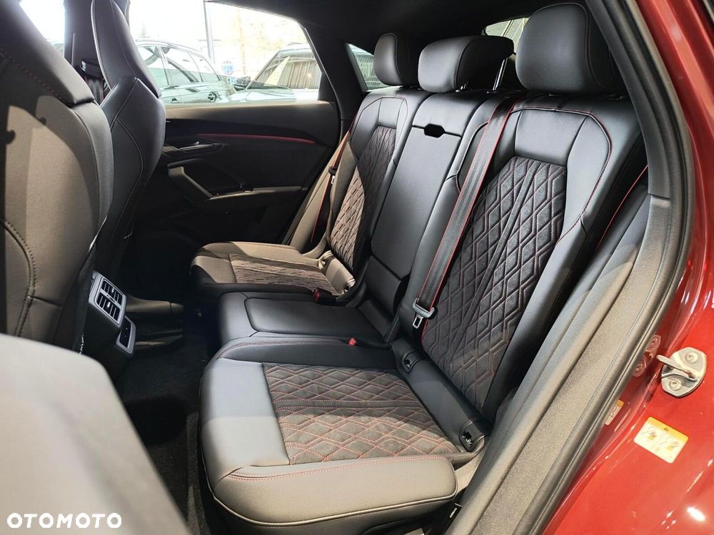 Audi Q5 Sportback - 10