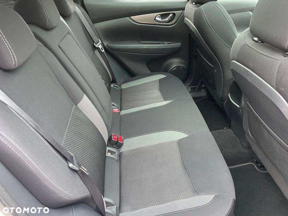 Nissan Qashqai 1.3 DIG-T Tekna+ - 23