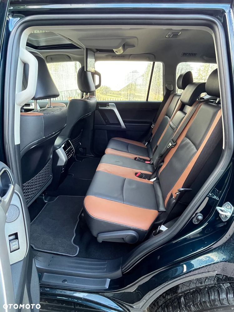 Toyota Land Cruiser LC 2.8 D-4D Executive - 11