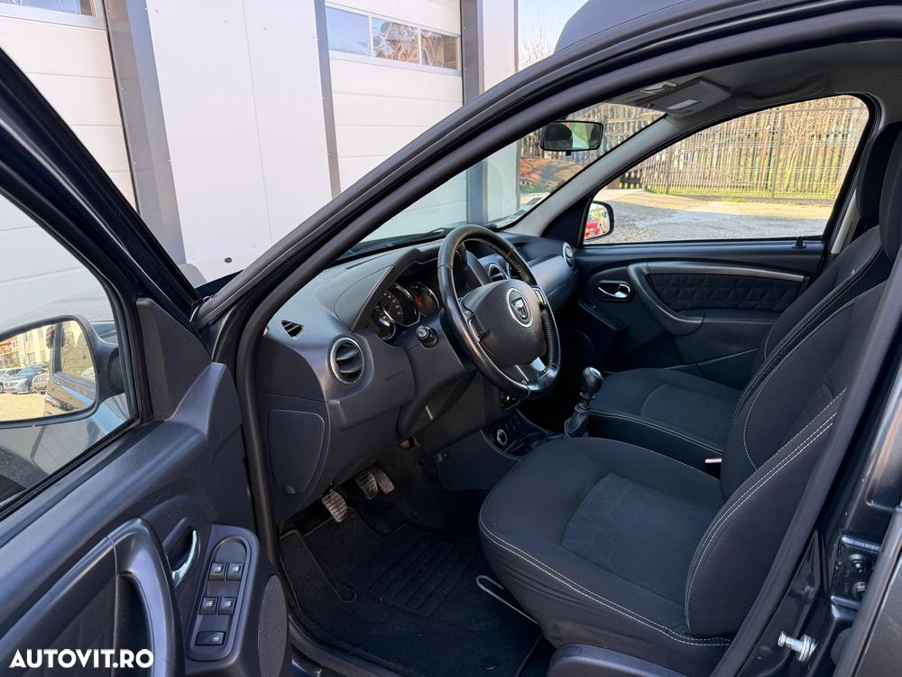 Dacia Duster dCi 110 FAP 4x4 Prestige - 17