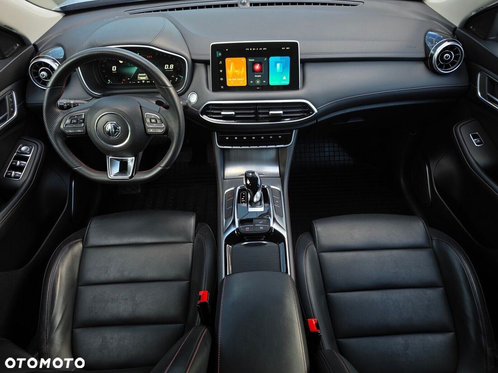 MG HS 1.5 T-GDI Excite DCT - 17