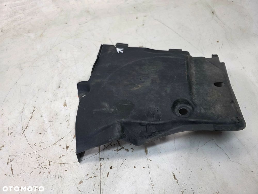 OSŁONA PODWOZIA PRAWY PRZÓD MAŁA AUDI A4 B9 A5 8W 8W0825202 *4* - 6