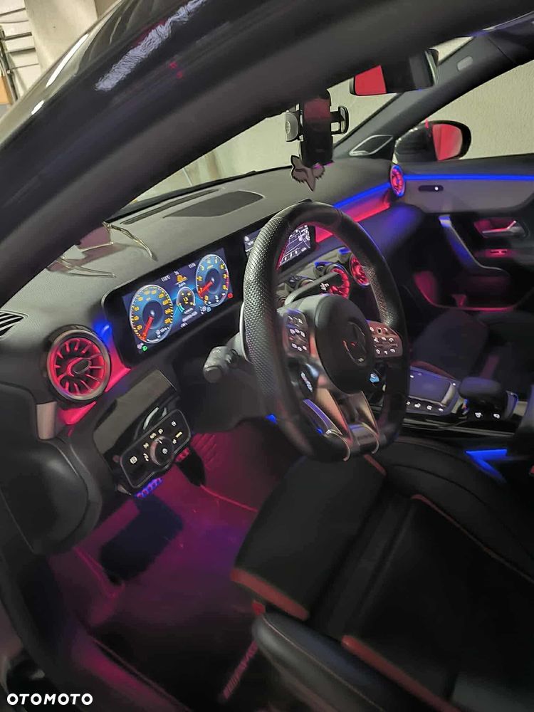 Mercedes-Benz Klasa A 35 AMG 4-Matic 7G-DCT - 11