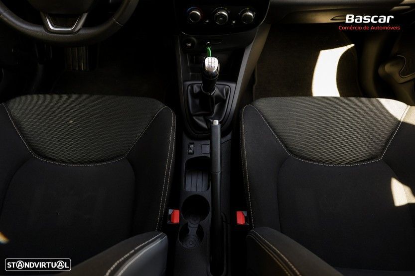 Renault Clio 1.5 dCi Zen - 28