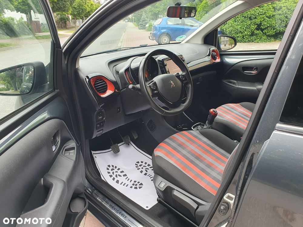 Peugeot 108 VTI 72 Top Allure - 11